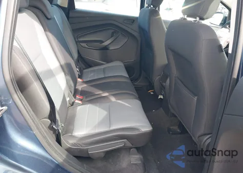 2018 Ford Escape S z USA, uszkodzony, nr VIN 1FMCU0F72JUA79540